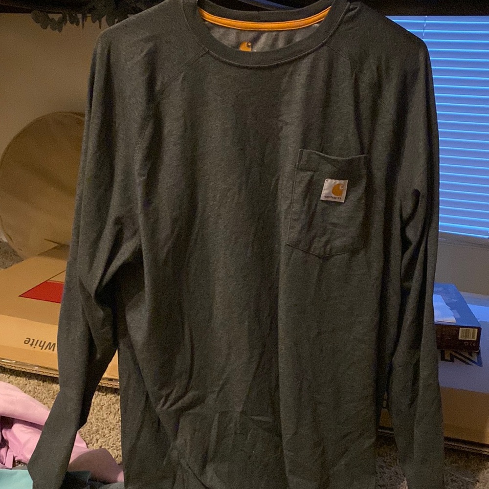 long sleeve cargartt t